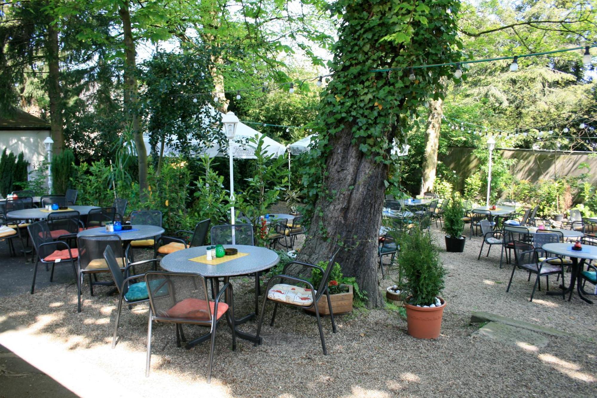 Hotel Am Schloss Borbeck Essen Exterior photo